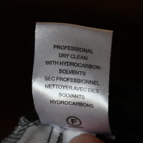 ✨🎹Calvin Klein Black & White Striped Dress - Picture 11 of 11